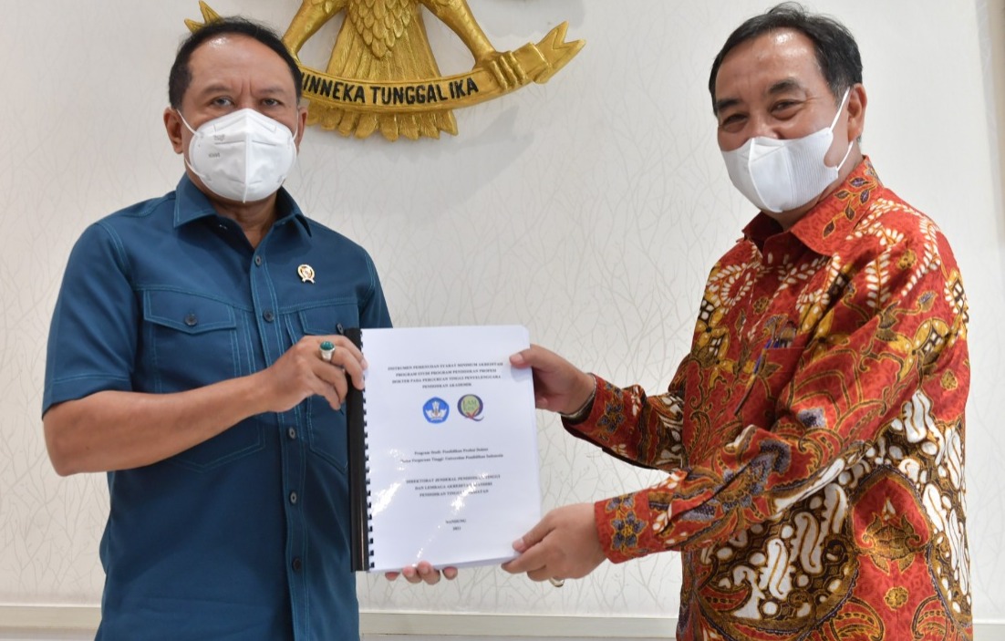 Menpora dan Rektor UPI
