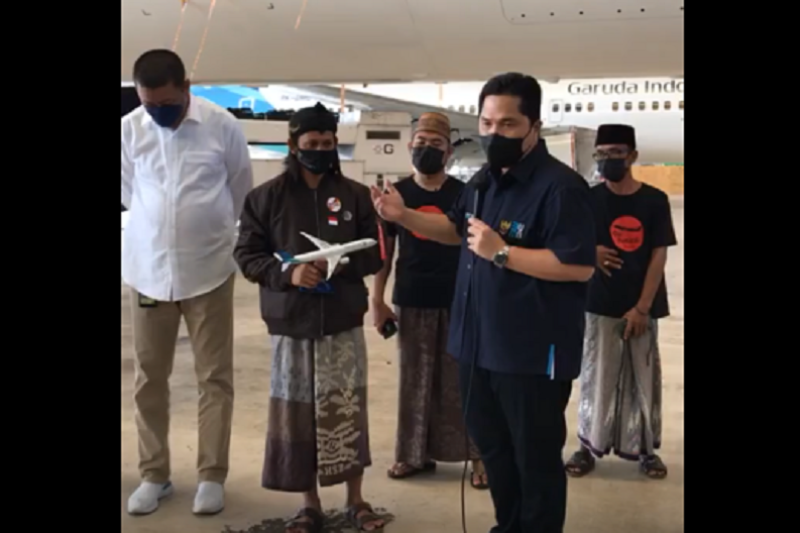 BRI Beri Rp 50 Juta untuk Pemuda Pembuat Miniatur Pesawat Garuda Indonesia