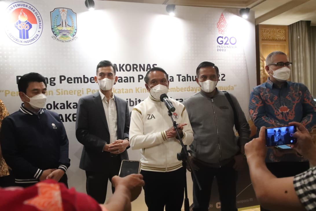 Menpora beserta jajaran Deputi Kepemudaan Kemenpora