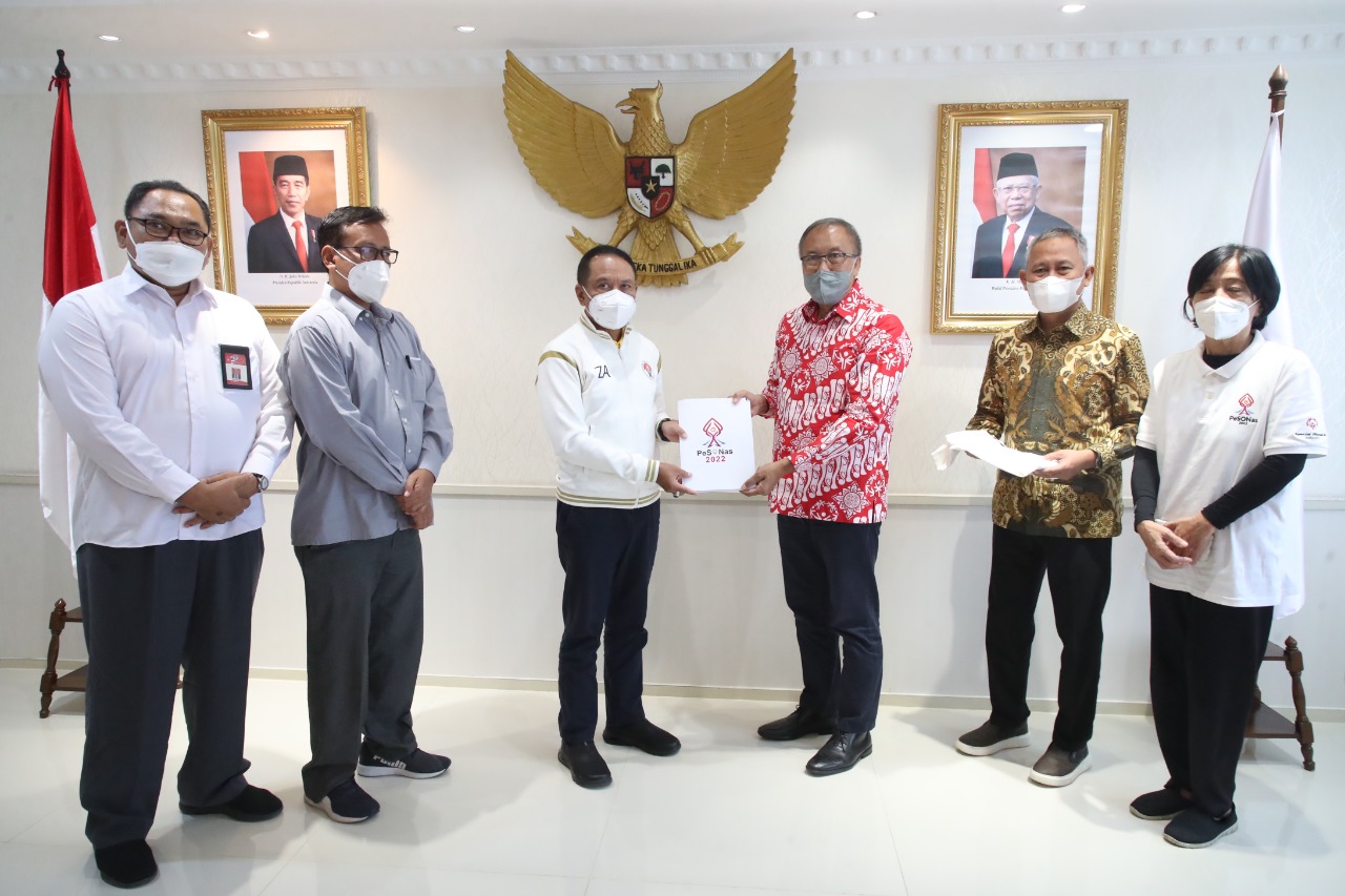 Menpora dan Pengurus SOIna