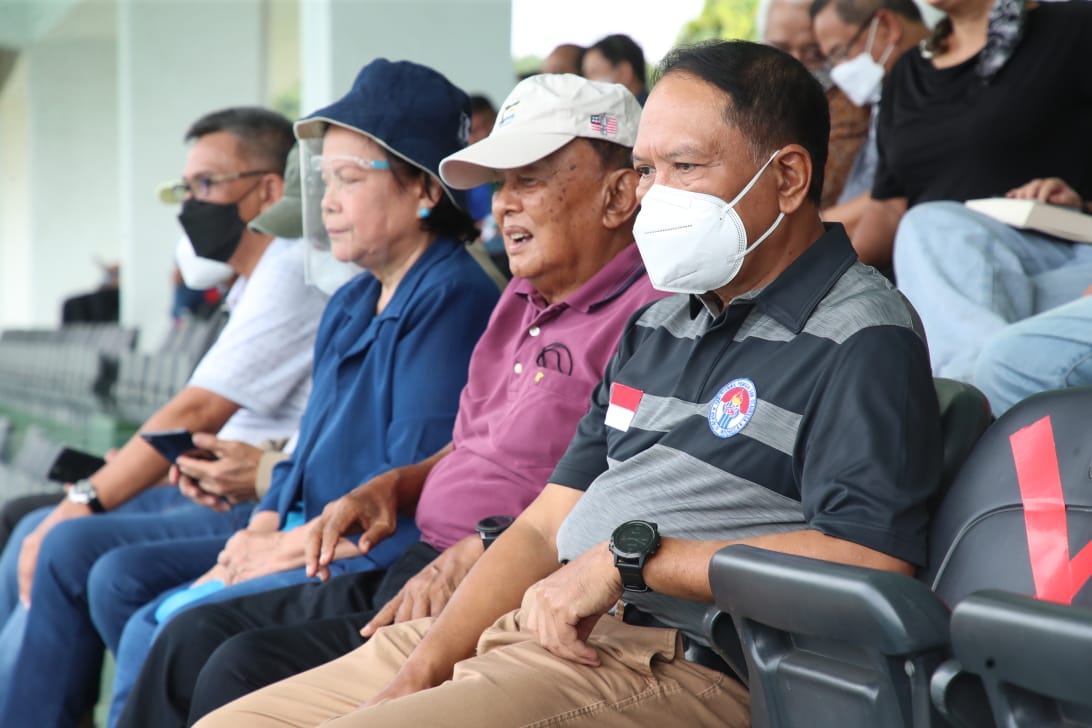 Menpora Tonton Piala Davis 2022