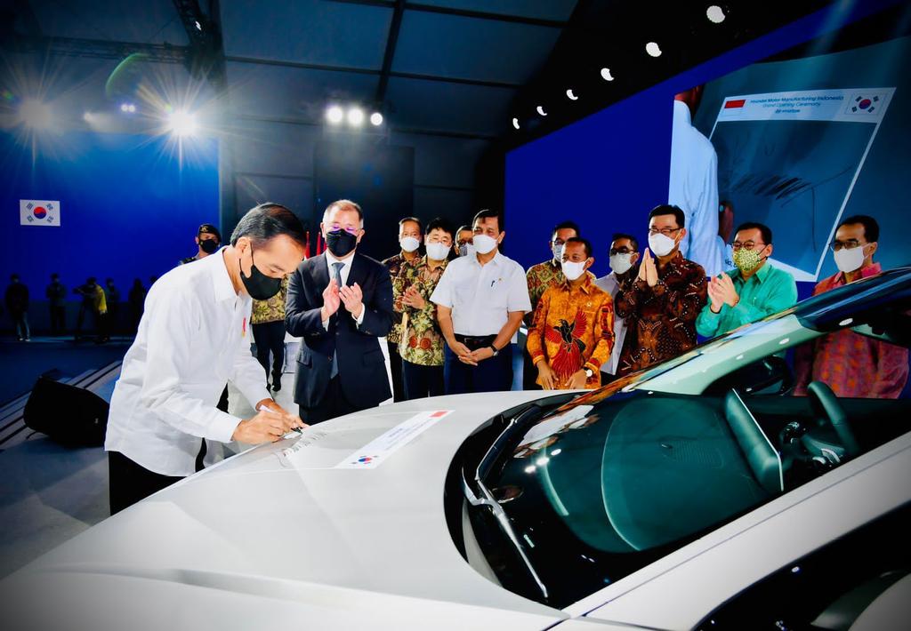 Presiden Jokowi luncurkan Hyundai IONIQ 5