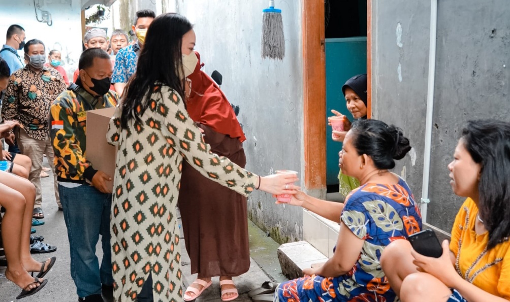 Alia Laksono Safari Ramadan di Hari Kartini, Gelar Aksi Sosial di Klender