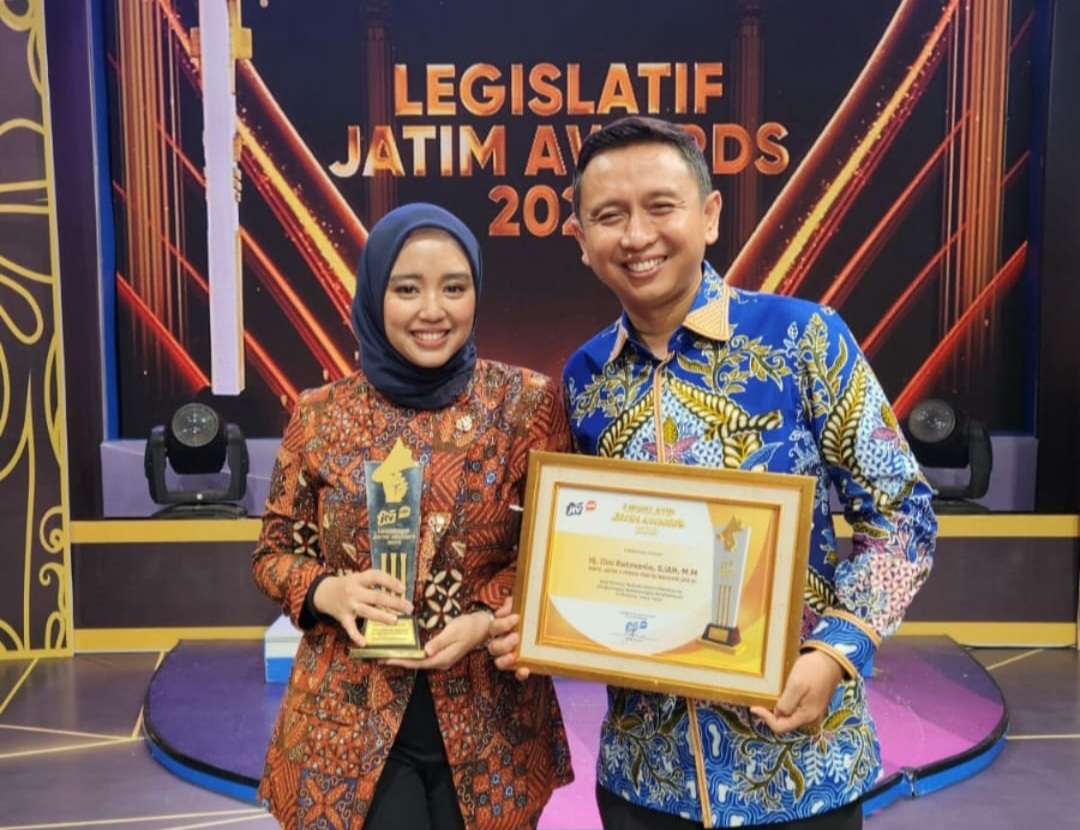 Raih Penghargaan Legislatif Jatim Awards 2025, Dini Rahmania : Ini Sebagai Motivasi Kita Untuk Bisa Kerja Semakin Aktif
