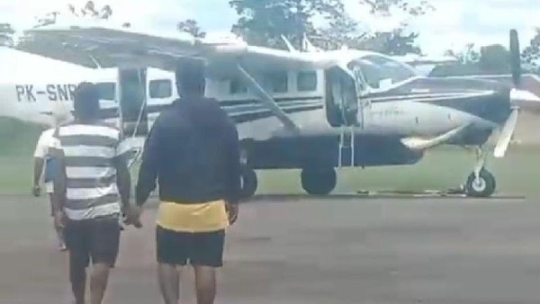 KKB Batalion Kanibal dan Semut Merah Diburu Usai Tembaki Pesawat Smart Air